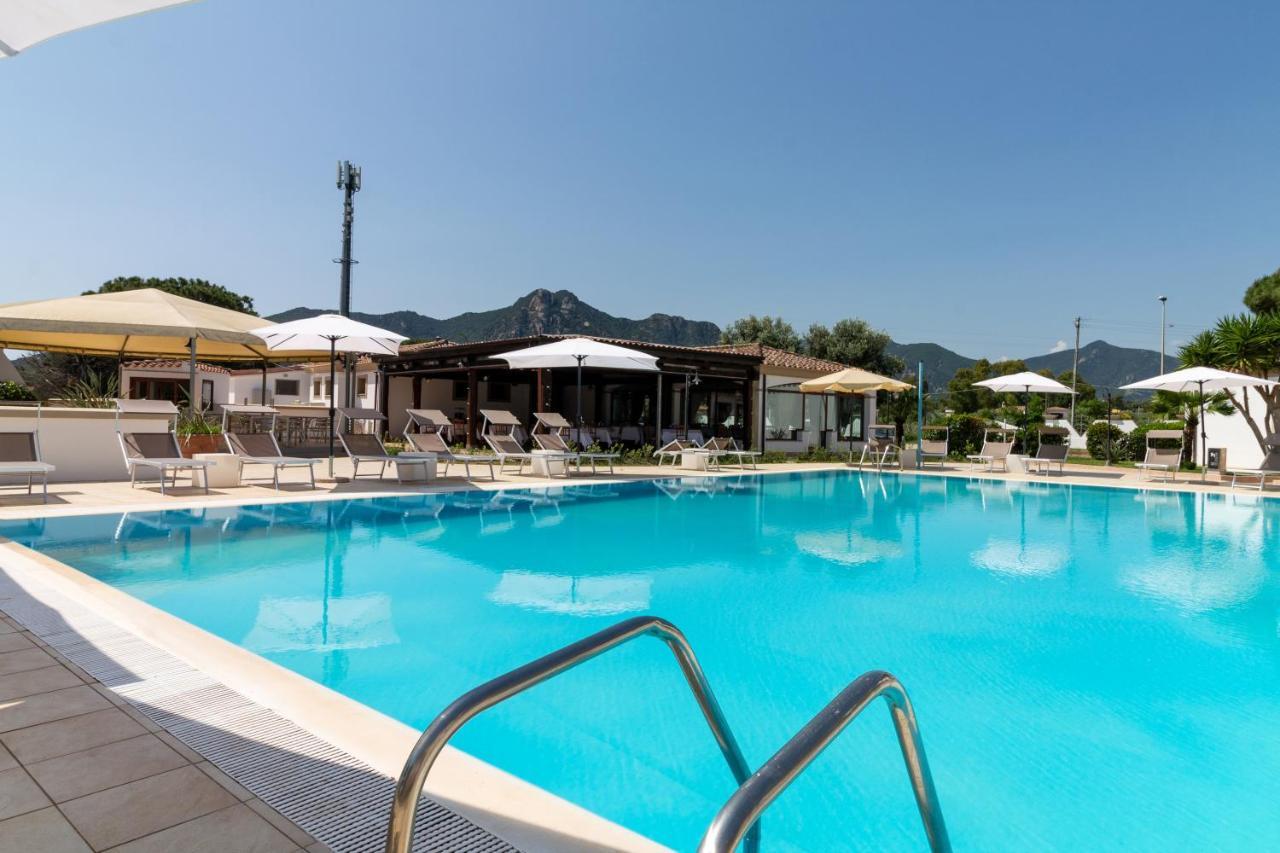 Museddu Beach Residence Cardedu Ngoại thất bức ảnh